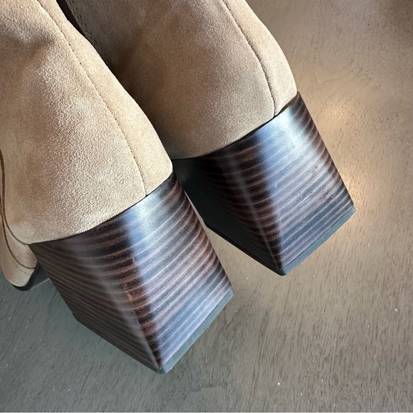 AQUA COLLEGE Women’s Tori Waterproof Suede Tall Boots Taupe Size 10 New - Picture 5 of 16